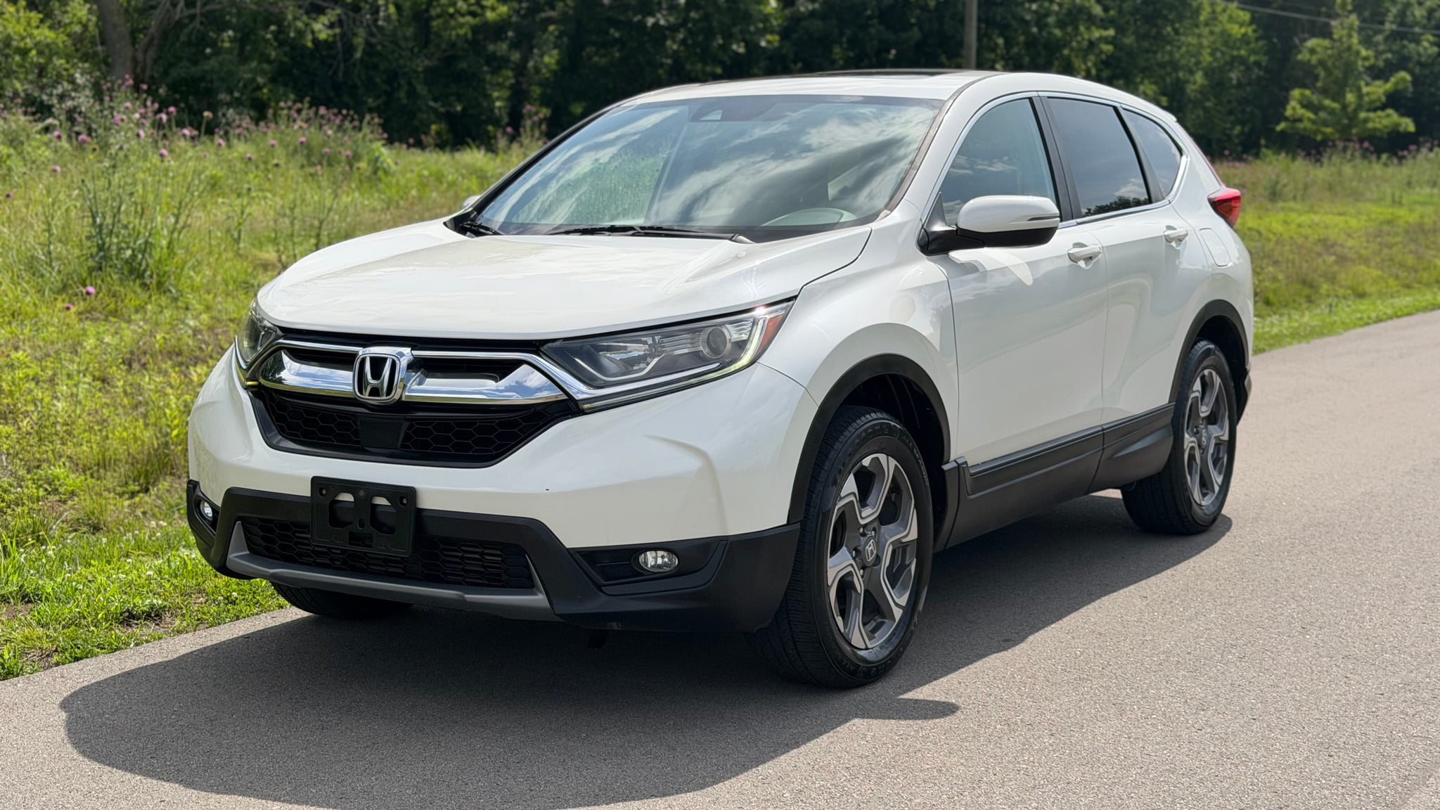 2017 HONDA CR-V - Image 1