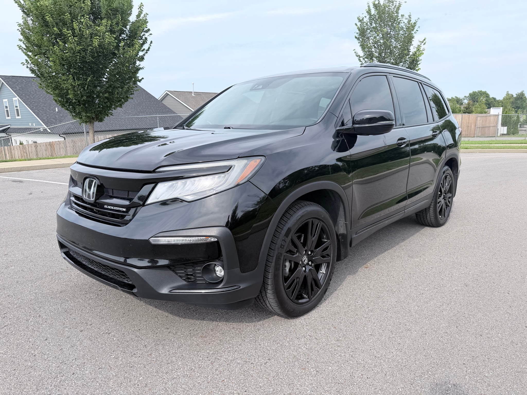 2020 HONDA Pilot - Image 1