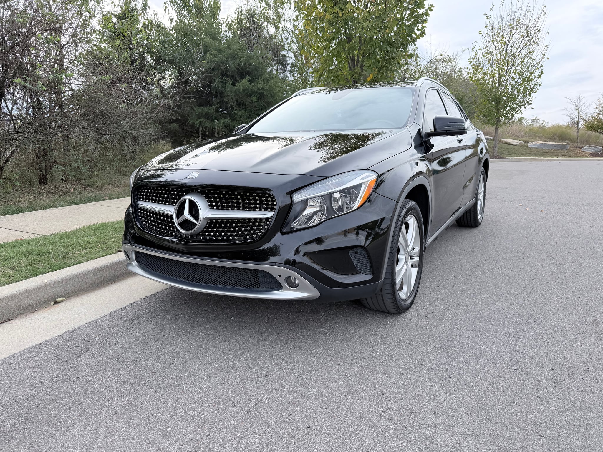 2017 MERCEDES-BENZ GLA-Class - Image 1