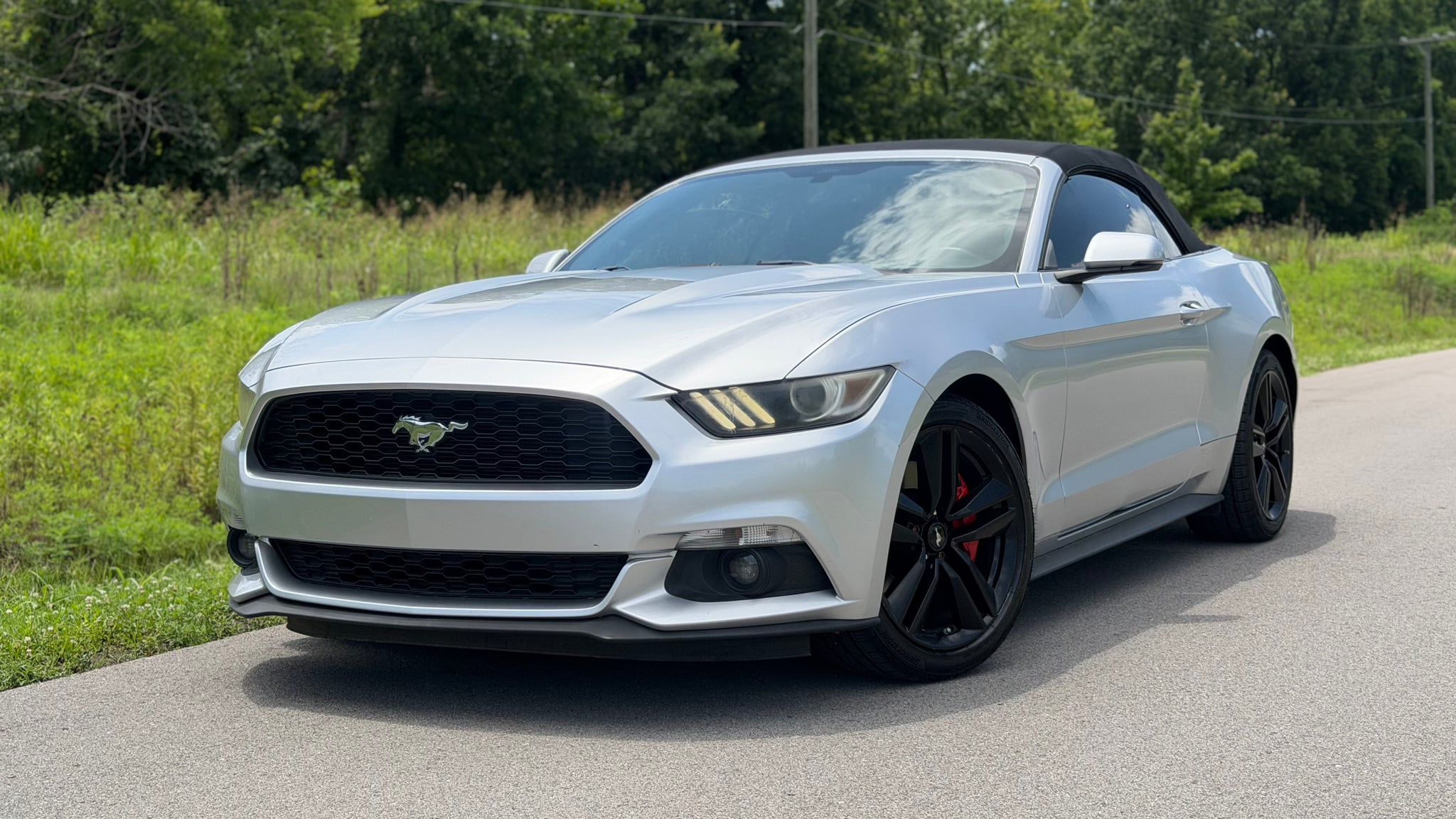 2015 FORD Mustang - Image 1