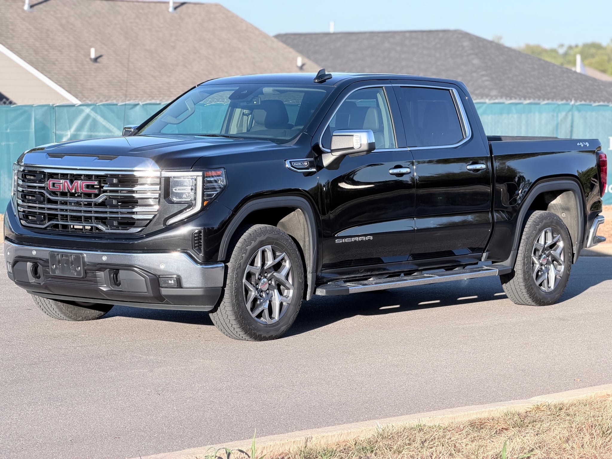 2024 GMC Sierra - Image 1
